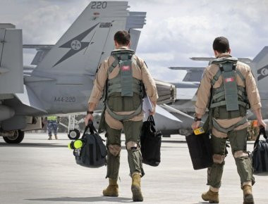 «Φρένο» στις αεροπορικές επιχειρήσεις των Αυστραλών στην Συρία μετά το «no fly zone» της Ρωσίας δυτικά του Ευφράτη